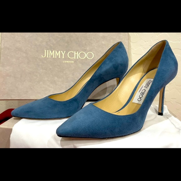 Beautiful Jimmy Choo suede ROMY 85 pointy toe Color is Navy